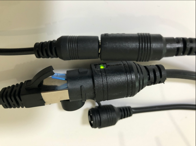 setUpAuxCams_RJ45jackAndRouter